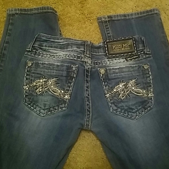 Miss Me Denim - Miss Me distressed demin jeans!